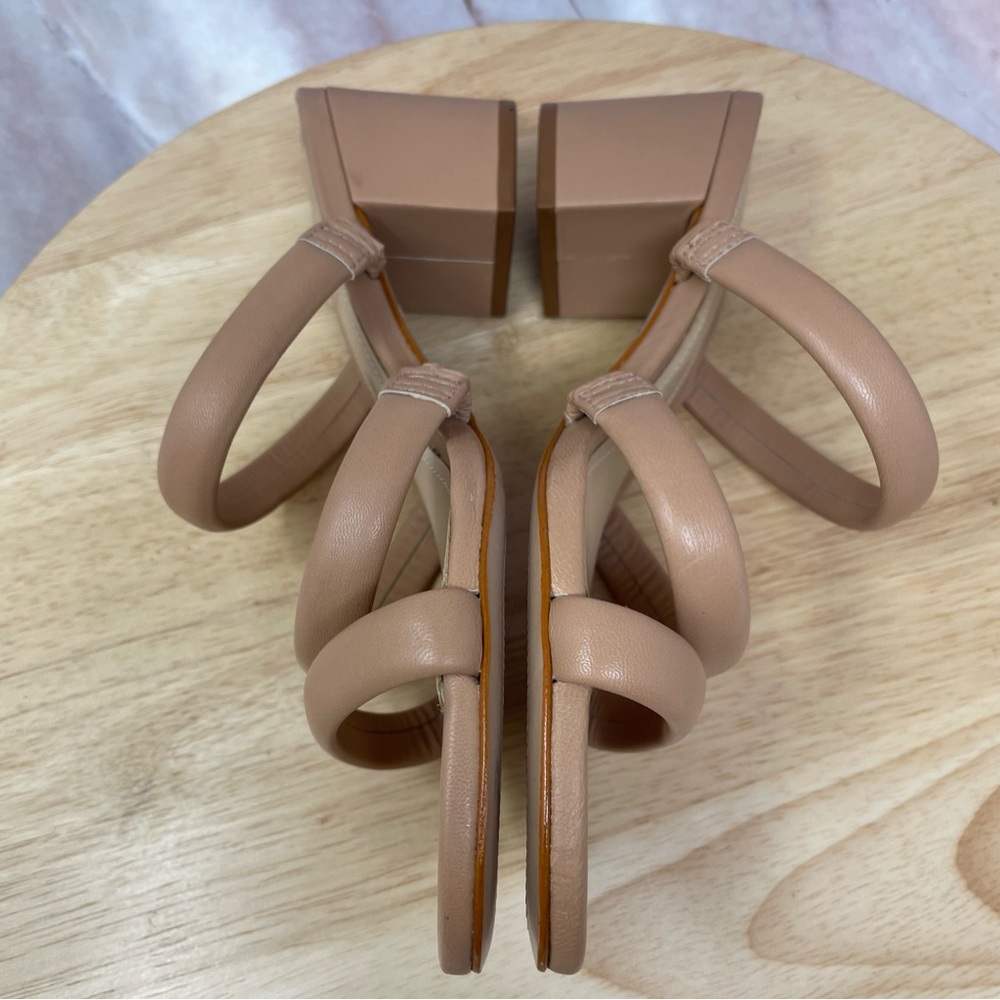 Schutz Olly Leather Block Heel Sandals Nude Sz 7 New - Picture 7 of 11